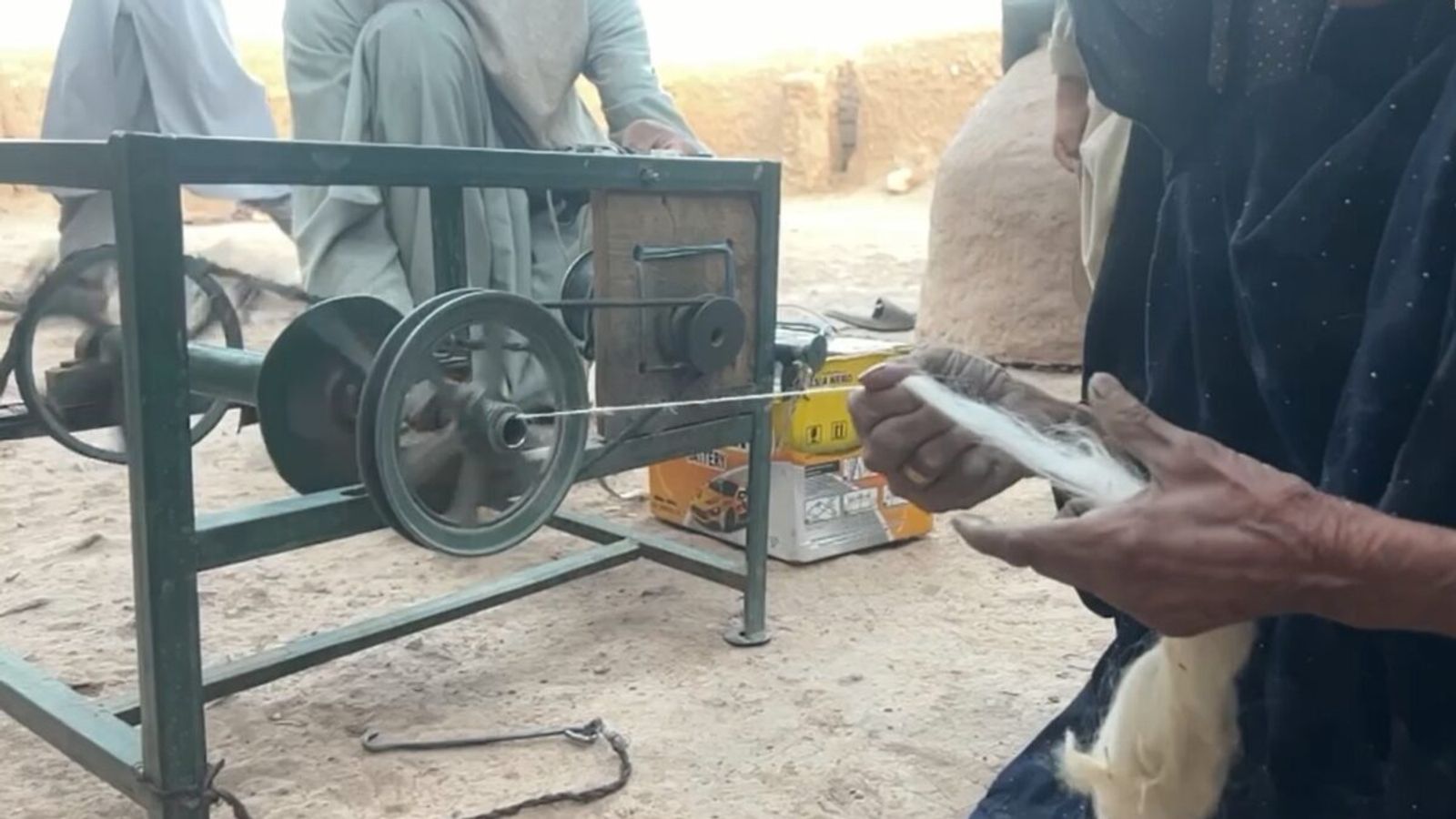 Wool Spinners in Zabul Report Sharp Decline in Business