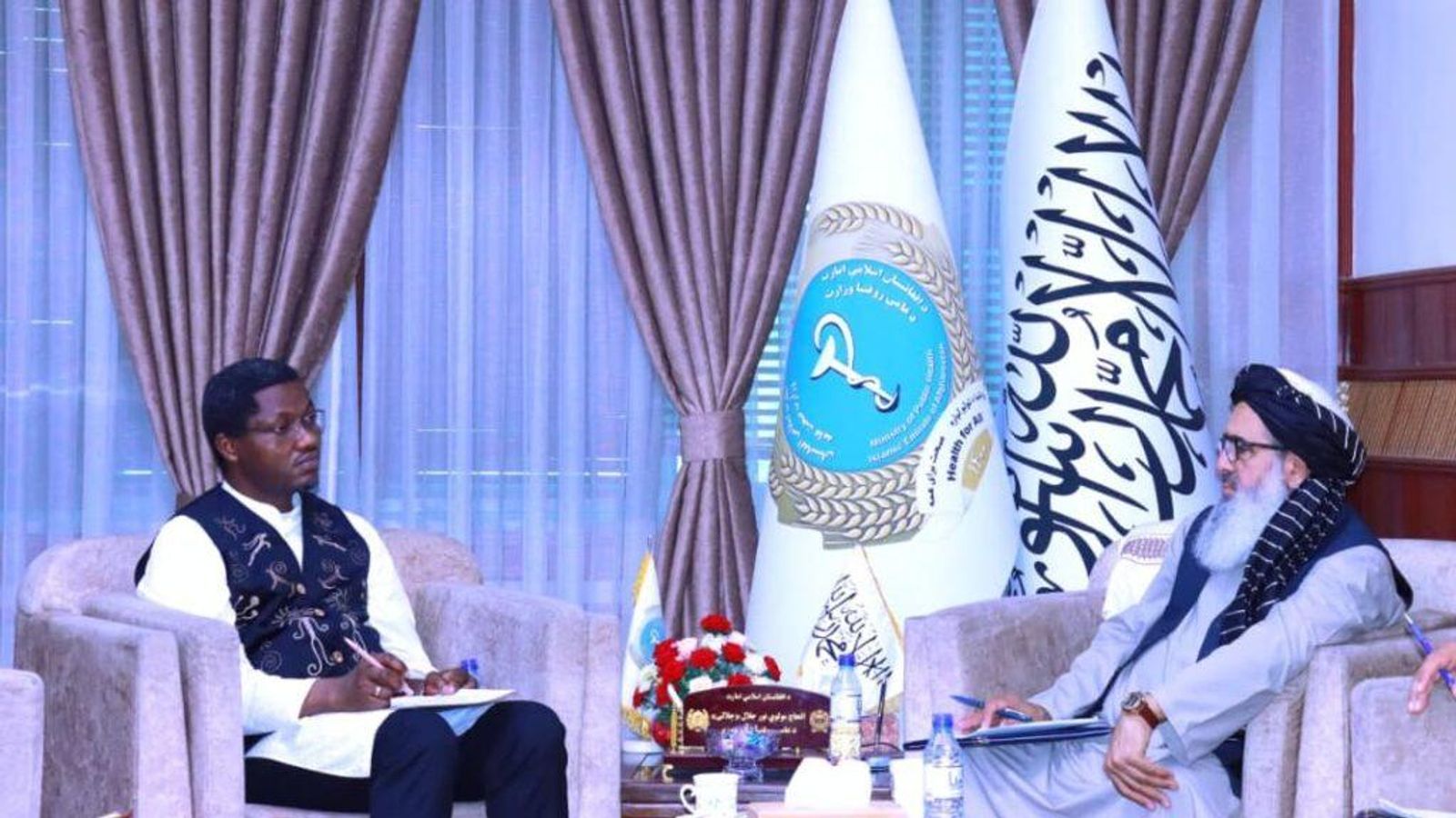 Islamic Emirate Health Minister and UNICEF Representative Discuss Expansion of Medical Services