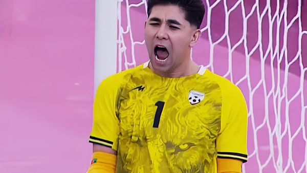 Afghan Futsal Goalkeeper Mohammad Javad Safari Confident in Iran League After National Team Experience