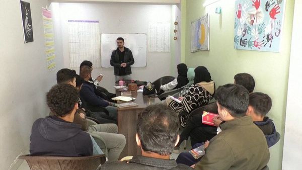 Afghan Girls Who Migrated Abroad Still Await Reopening of Schools