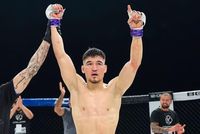 Afghan MMA Fighter Sakhi Qanbari Defeats Brazilian Opponent by First-Round Submission