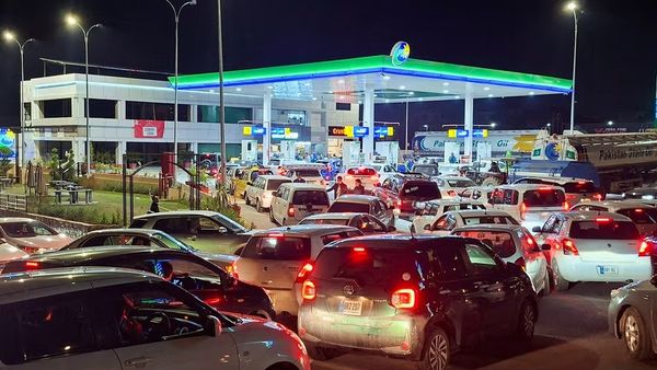 Pakistan Raises Fuel Prices Again Amid U.S.-Iran War Driving Global Oil Higher
