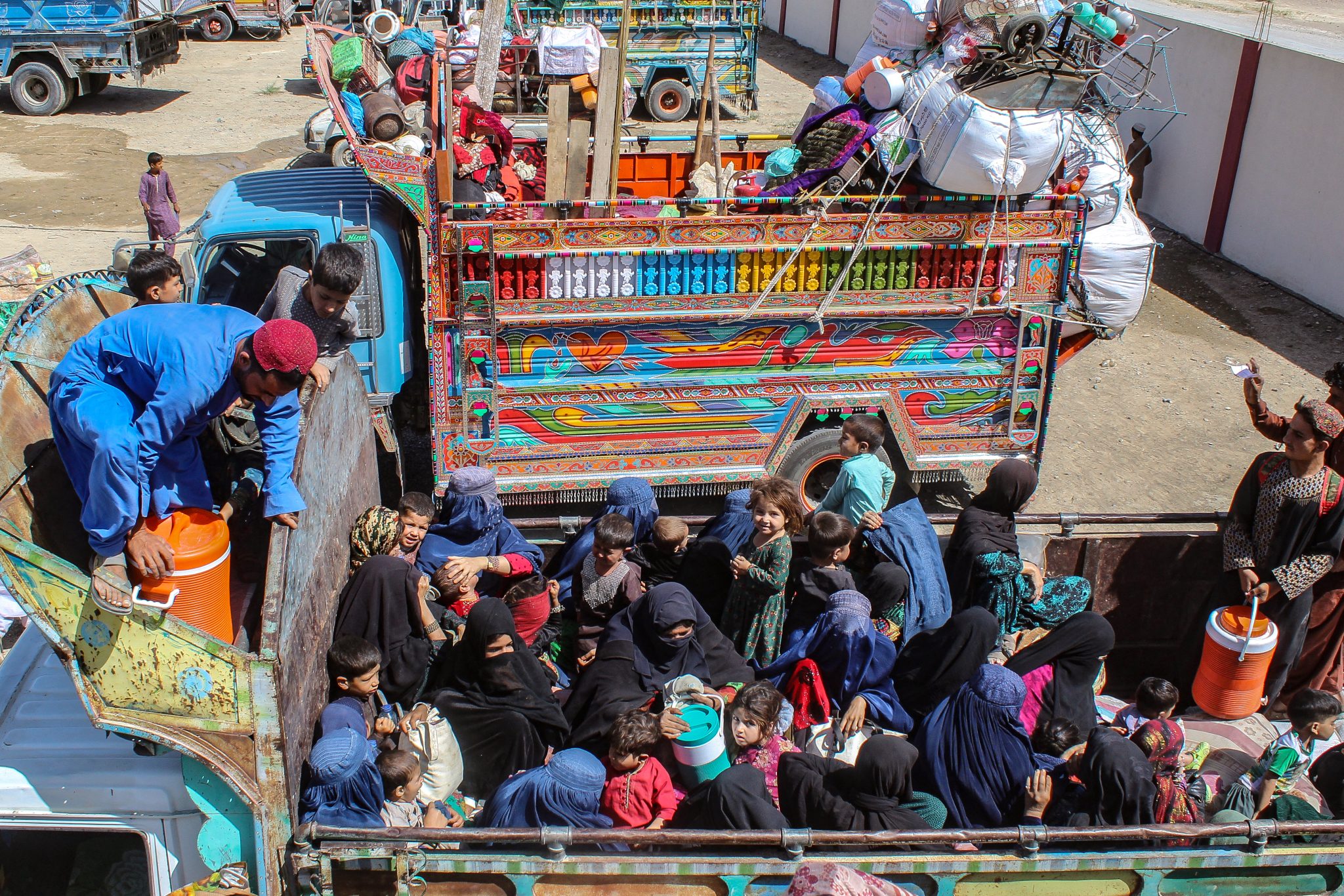 Taliban Report Forced Return of Nearly Three Thousand Migrants in One Day
