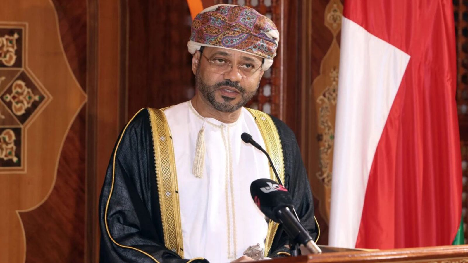 Oman Foreign Minister: Doors of Diplomacy Still Open