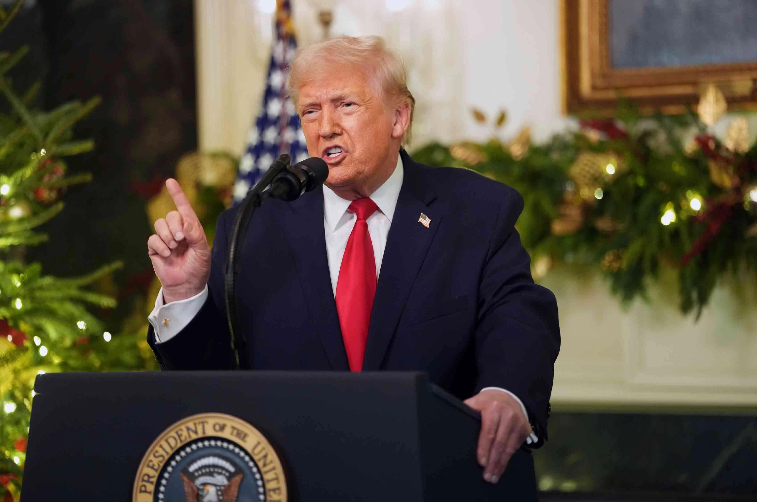 Trump Says Agreement with Iran Possible but Warns of Military Action if Talks Fail
