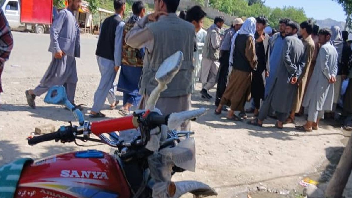 Clash Over Poppy Eradication Leaves One Dead in Badakhshan