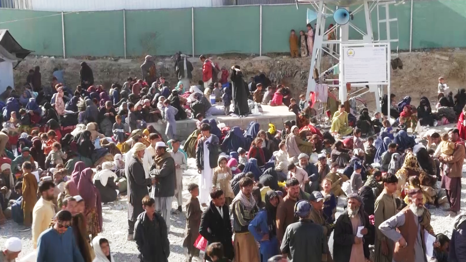Over 6 Million Afghans Return from Iran and Pakistan in Nearly Three Years