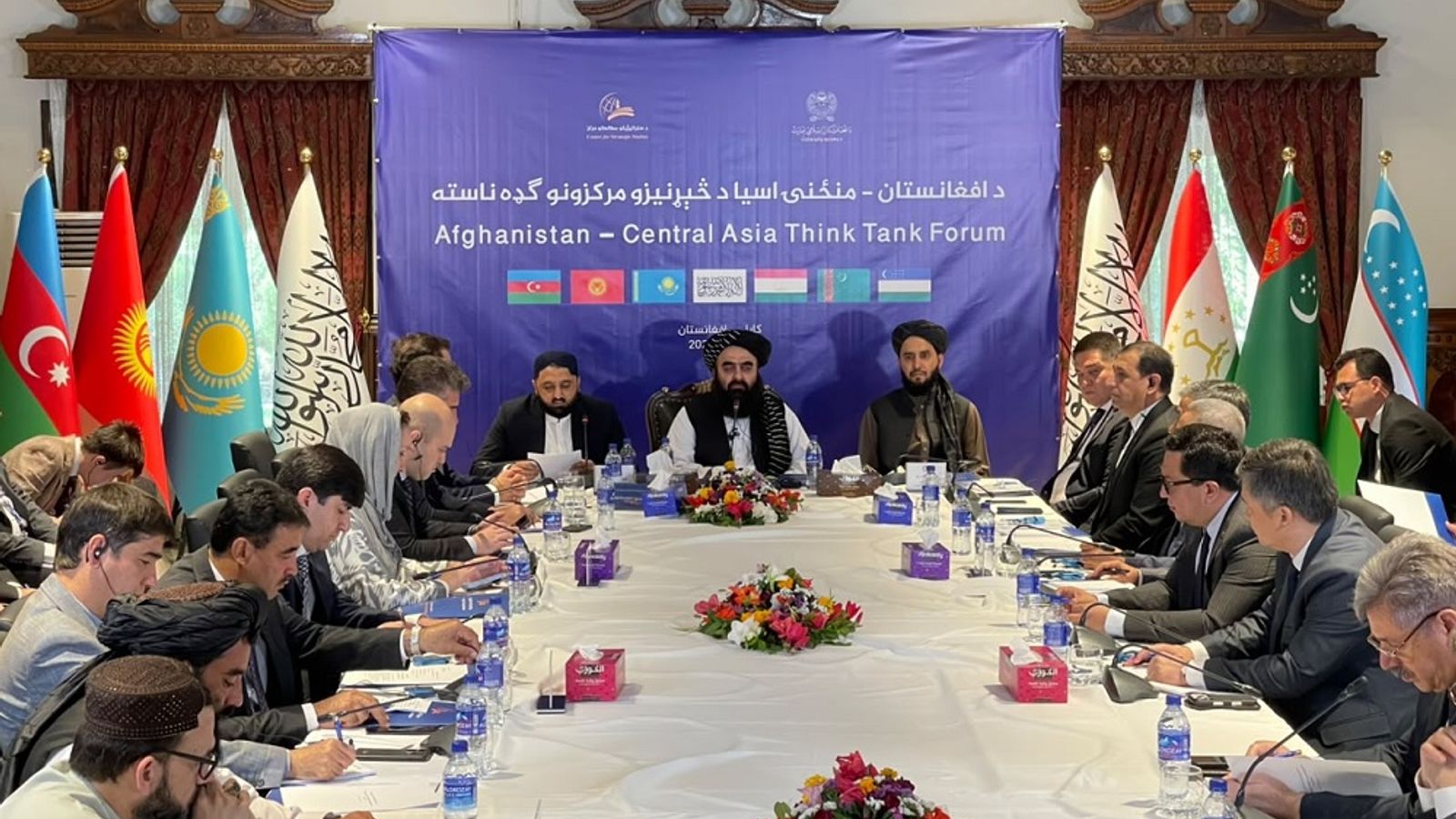 Afghanistan's Foreign Minister Welcomes Iran-US Agreement to End the War