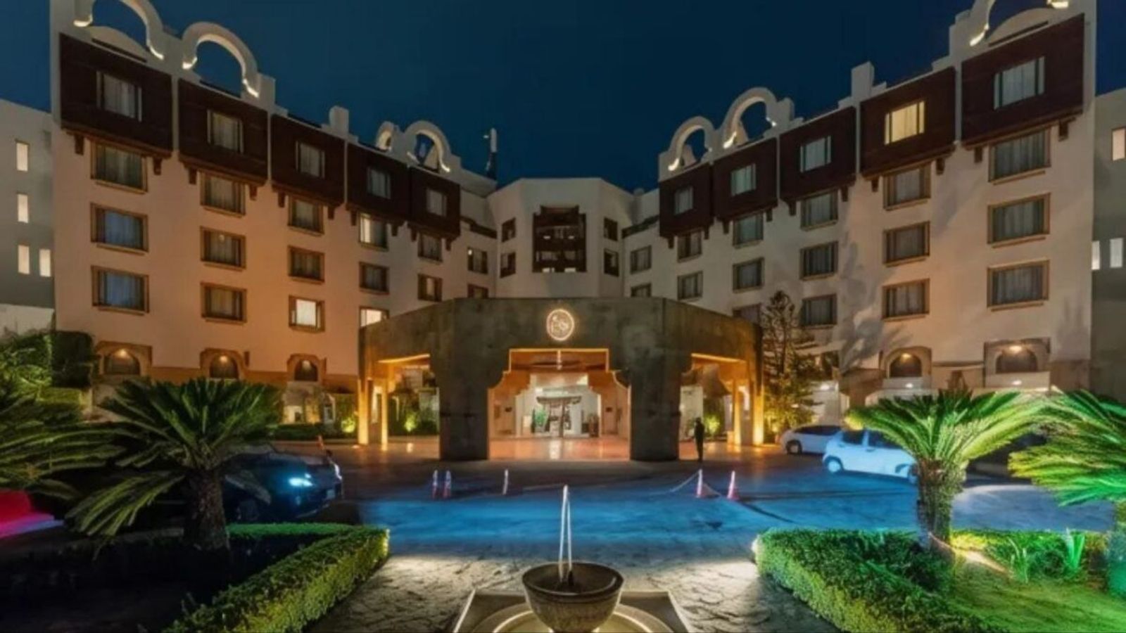 Pakistan Evacuates Serena Hotel in Islamabad Ahead of Possible Iran-US Talks