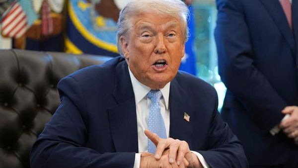 Trump Threatens to Destroy Iranian Power Plants and Bridges if Agreement Rejected