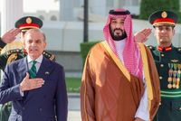 Pakistan Secures $3 Billion Saudi Support to Boost Reserves