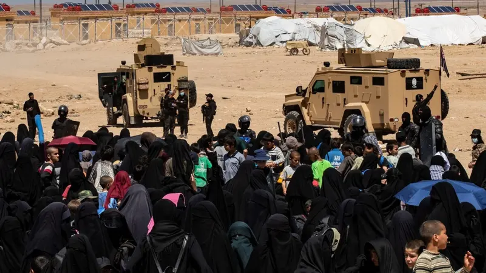Iraq Transfers 25 Afghan Nationals Among ISIS-Linked Prisoners from Syria
