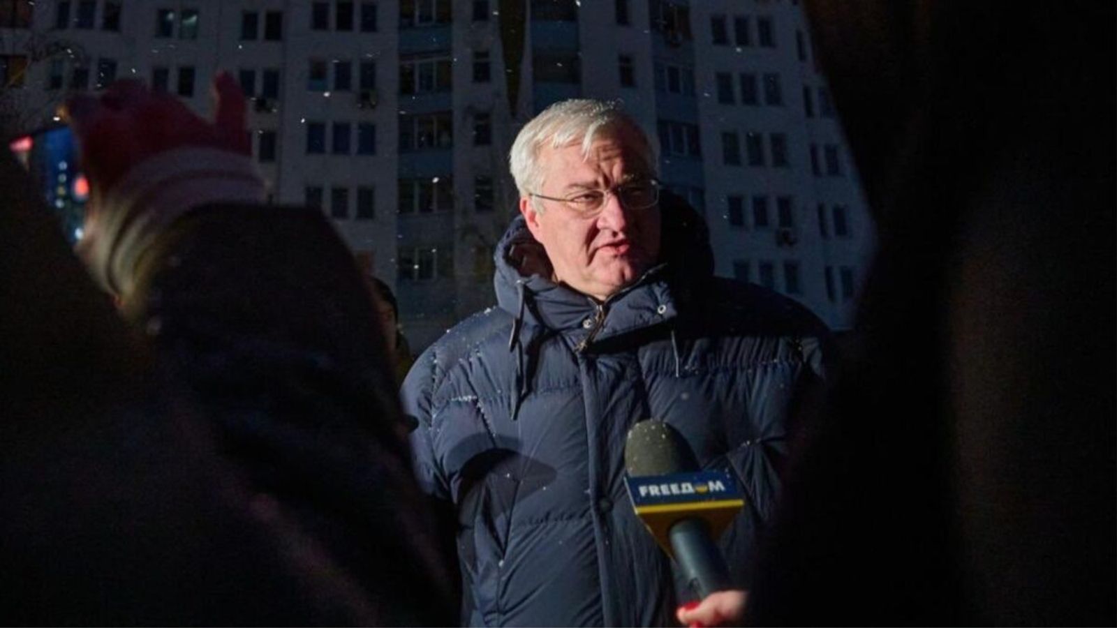 Ukraine's Foreign Minister Demands Defensive Aid and Sanctions After Russian Attacks
