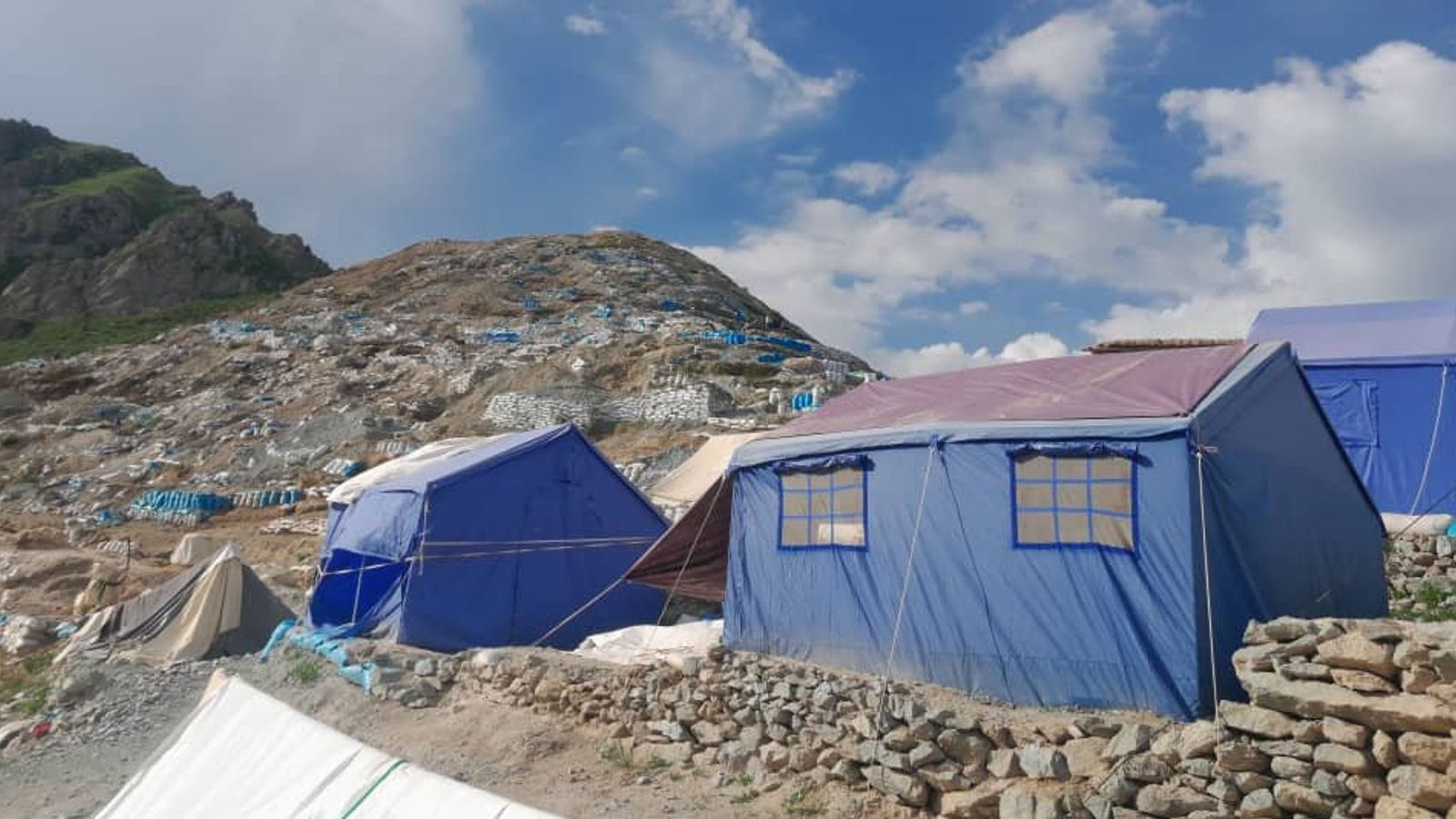 Taliban Eases Restrictions on Gold Mining in Badakhshan's Darwaz District