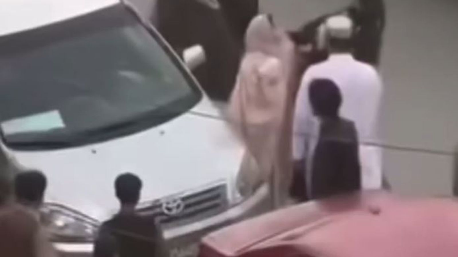 Video Circulates Showing Taliban Morality Police Beating Woman in Kabul