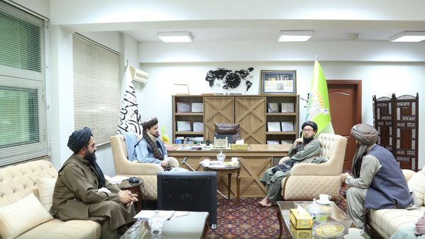 Minister of Rural Rehabilitation and Development Meets Samangan Governor