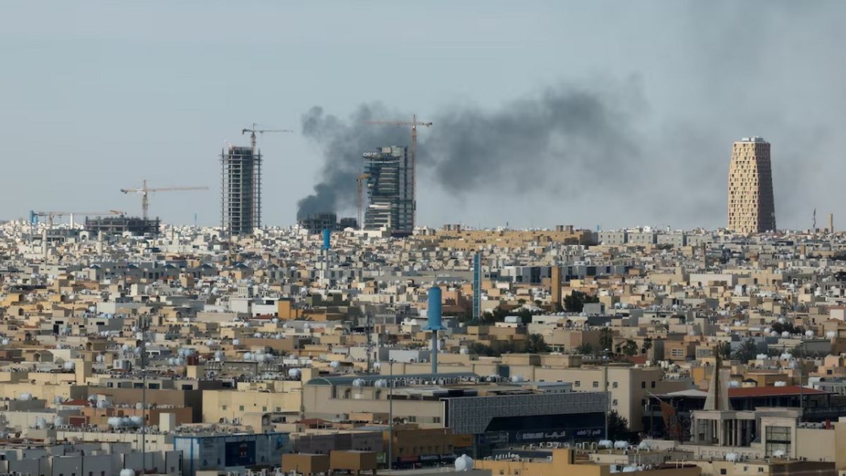 Saudi Arabia Warns Iran of Reciprocal Response if Attacks Continue