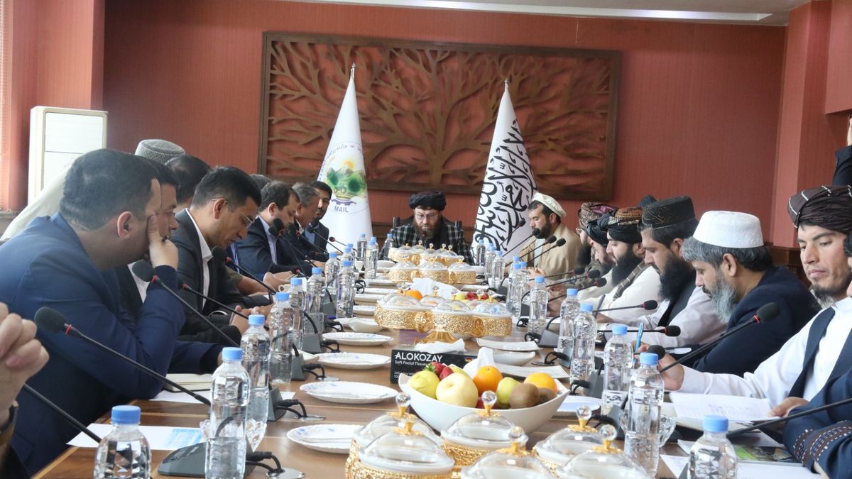 Afghanistan's Agriculture Minister Meets Uzbek Delegation to Boost Cooperation
