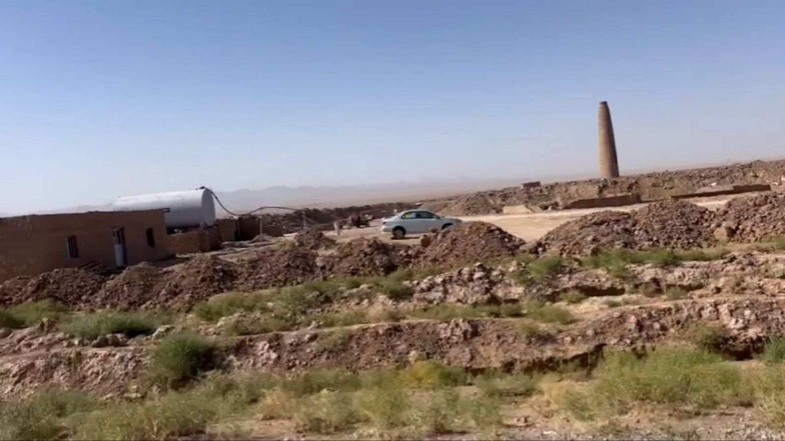 Dozens of brick kilns constructed on farmlands in Herat's Zindajan district