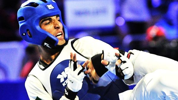 Afghan Taekwondo Athlete Ehsam Rahimi Wins Opening Match but Loses to Uzbek Opponent at Asian Championships