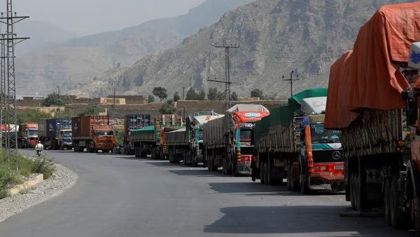 Pakistan's Exports to Afghanistan Decrease by 60 Percent