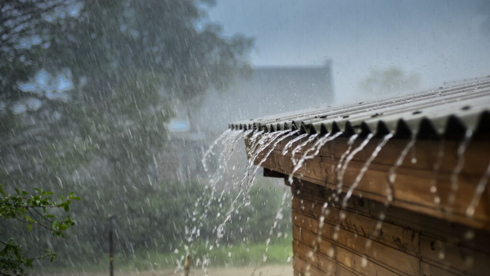 Meteorology Department Forecasts Rain, Possible Floods in 14 Provinces