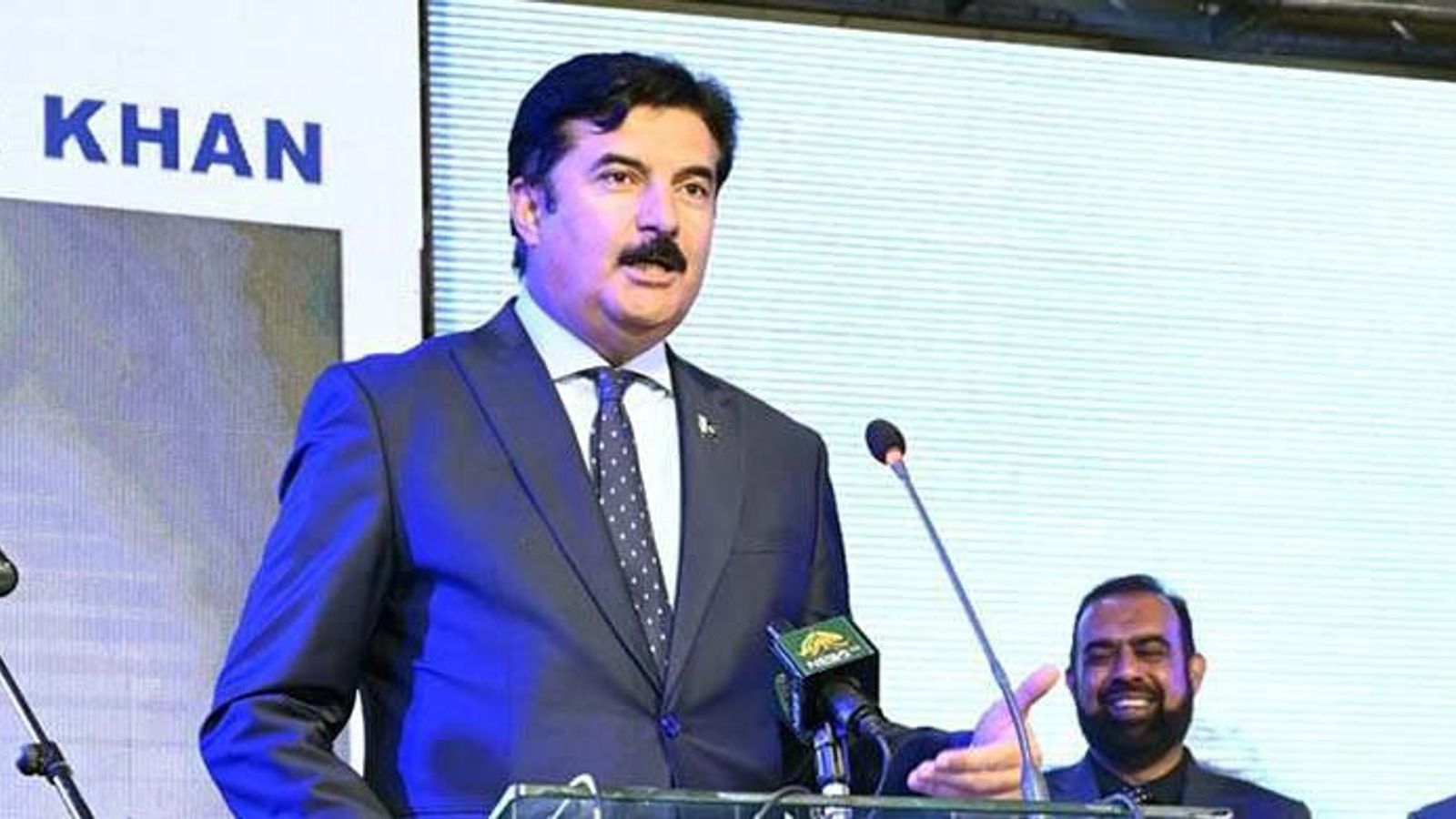 Khyber Pakhtunkhwa Governor Calls for Political Dialogue with Taliban