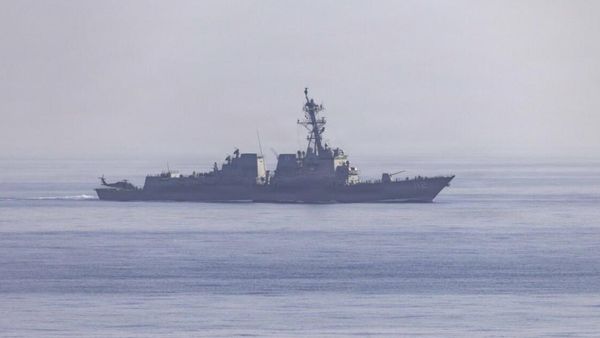 US and Iran Agree to Halt Attacks and Resume Negotiations Over Strait of Hormuz