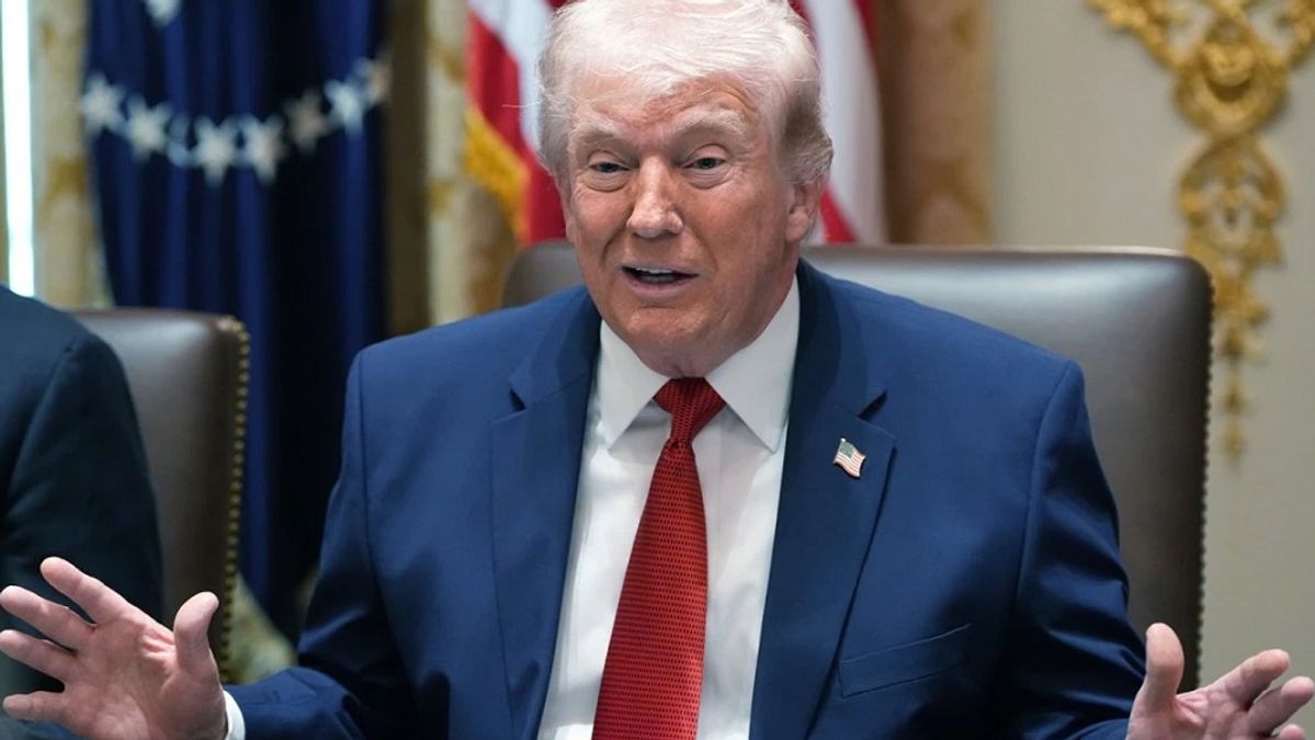 Trump Urges Allies Facing Jet Fuel Shortages to Buy from US or Secure Supplies Themselves