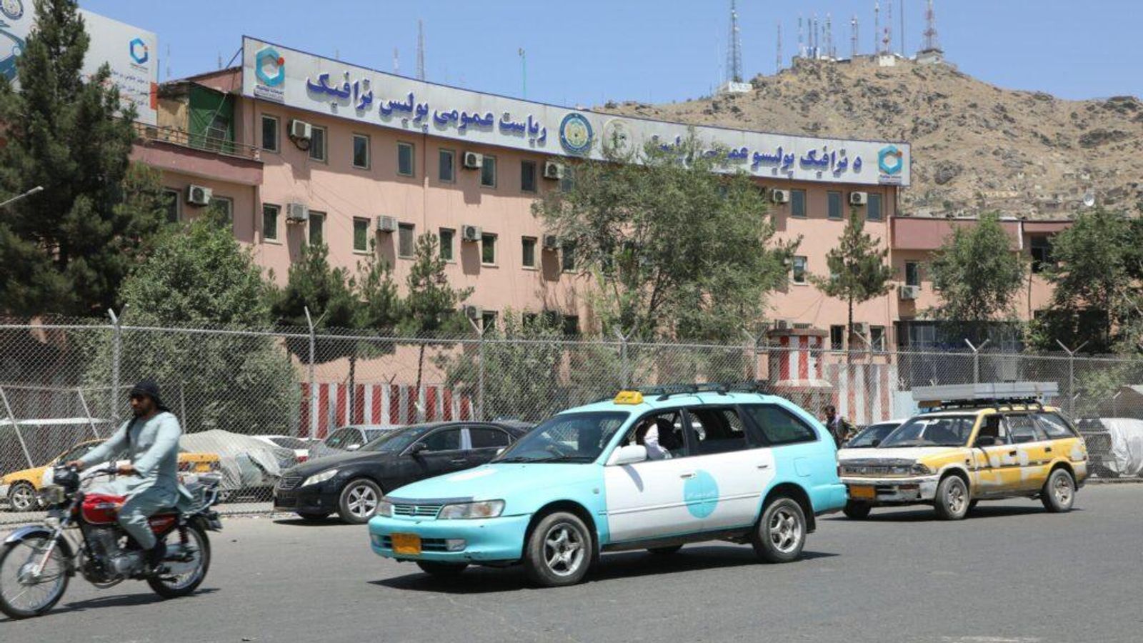 Afghan Traffic Police Urge Drivers to Follow Rules During Eid-ul-Fitr Holidays