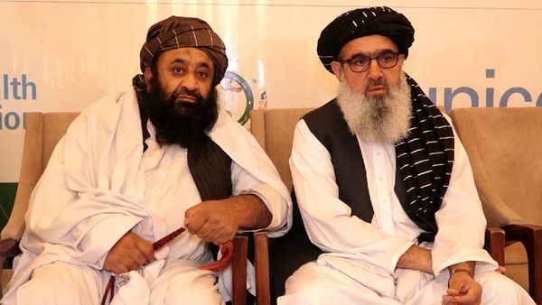 Public Health Minister Emphasizes Self-Sufficiency and Improvement of Health Services