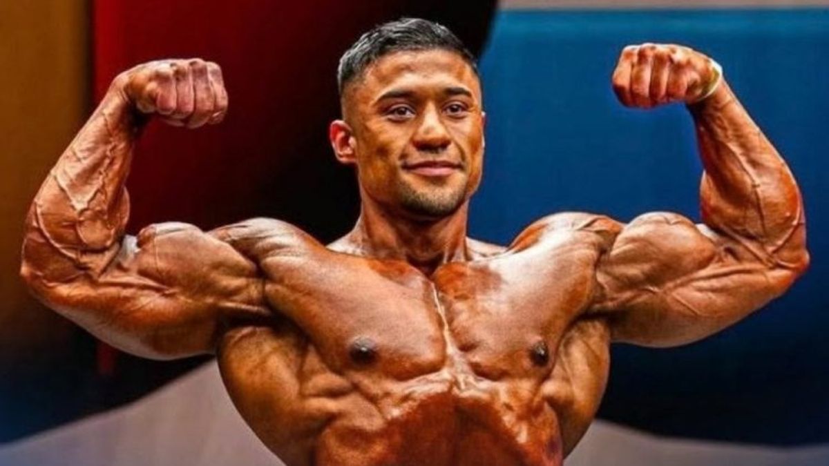 Afghan Bodybuilder Mohammad Ali Azimi Qualifies for Mr. Olympia with Win in Netherlands