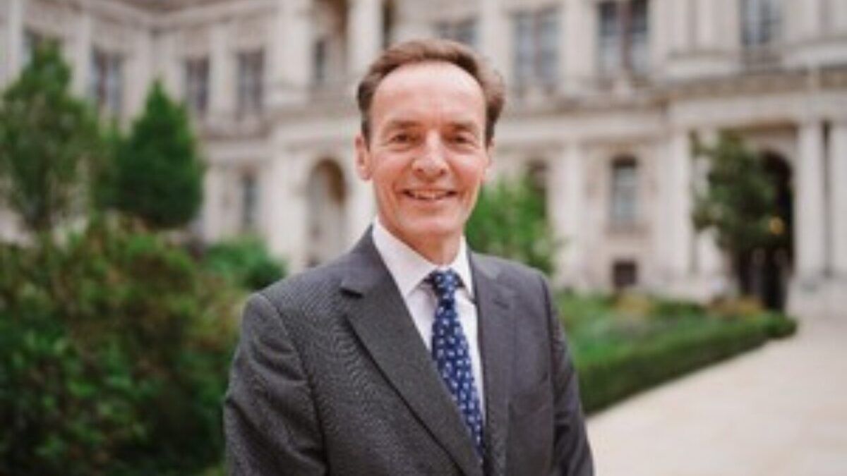 UK Envoy Warns Depriving Girls of Education Harms Afghanistan's Future