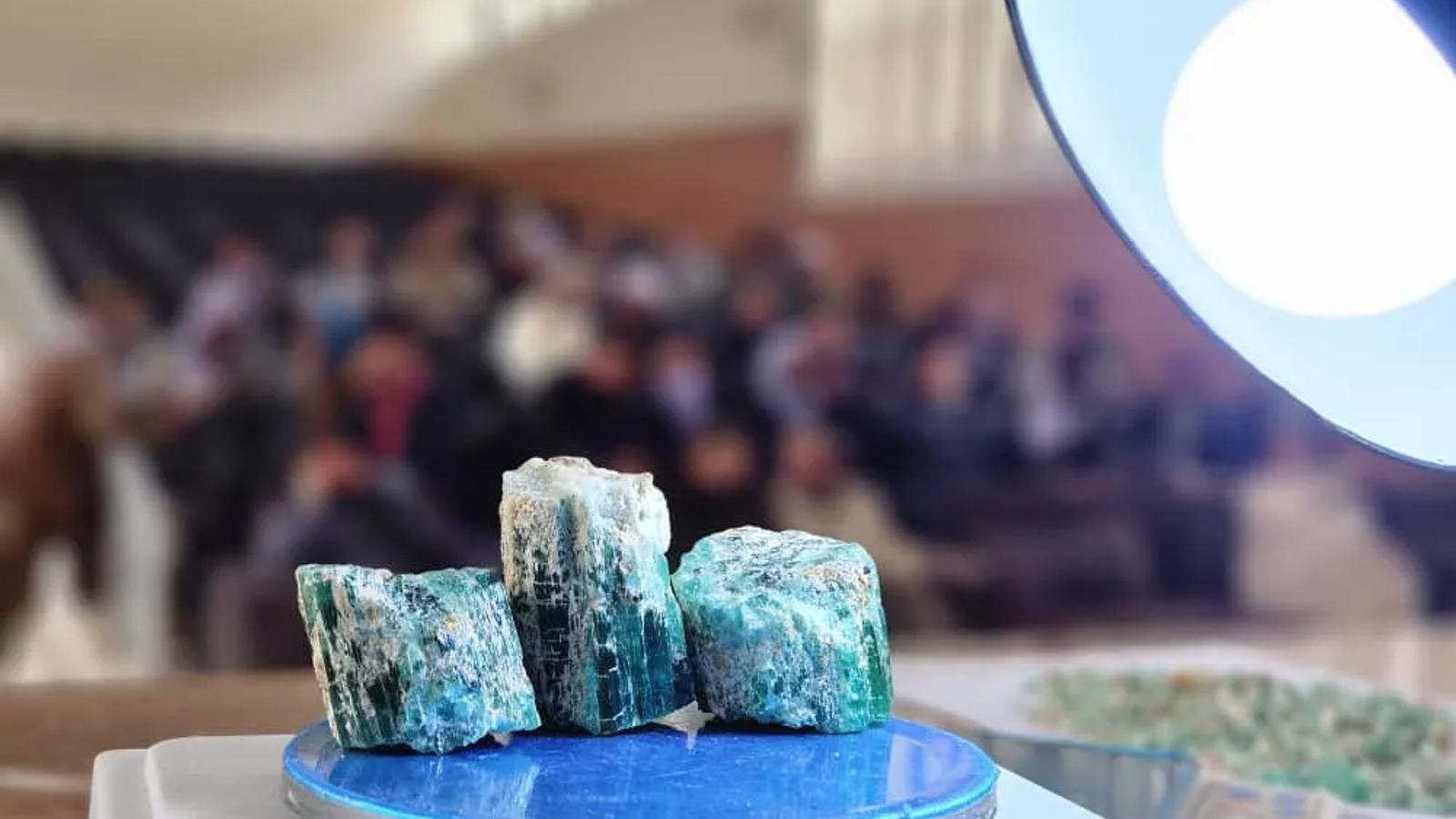 Over 3,000 Carats of Panjshir Emeralds Sold to Domestic Traders