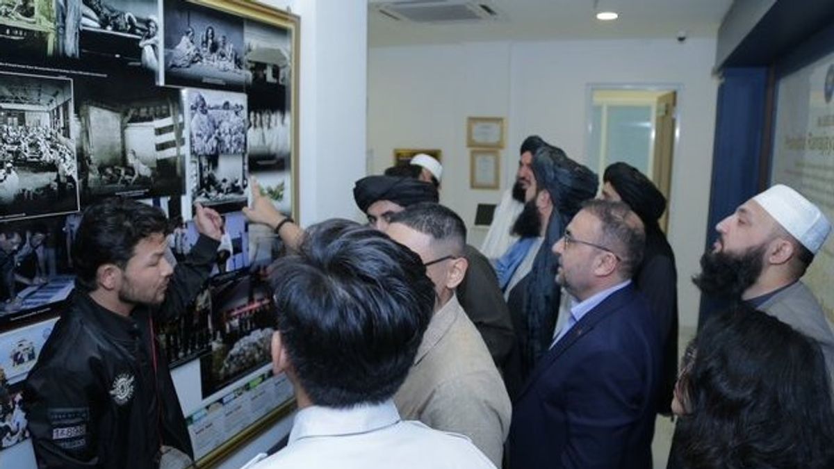 Taliban Members Travel to Indonesia for Addiction Treatment Training