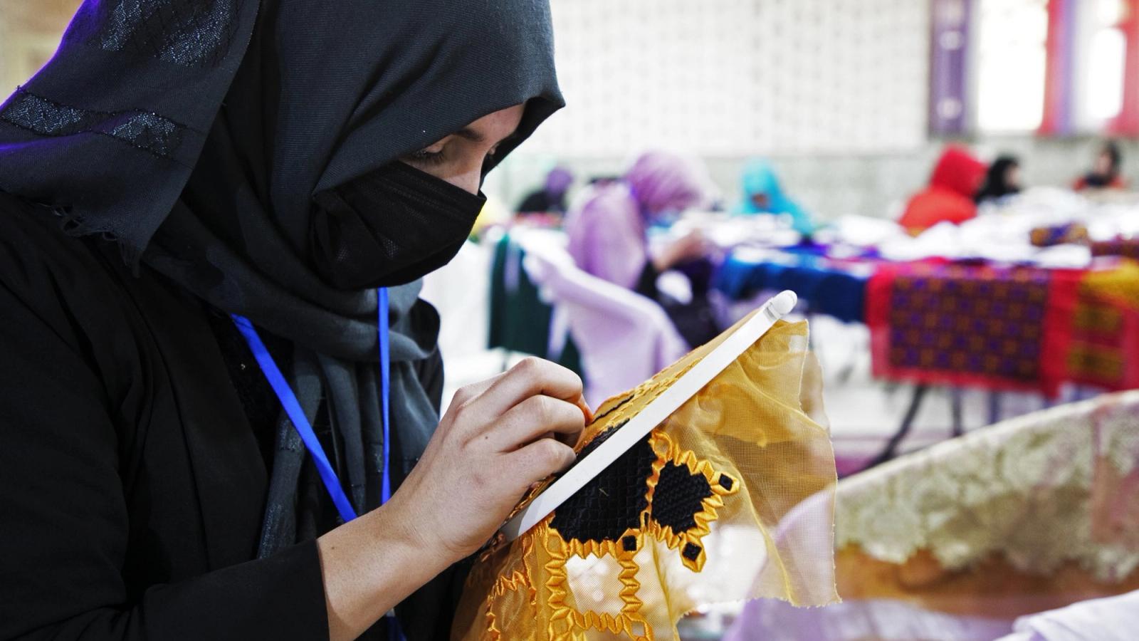 Taliban restrictions push women in Herat to start small businesses