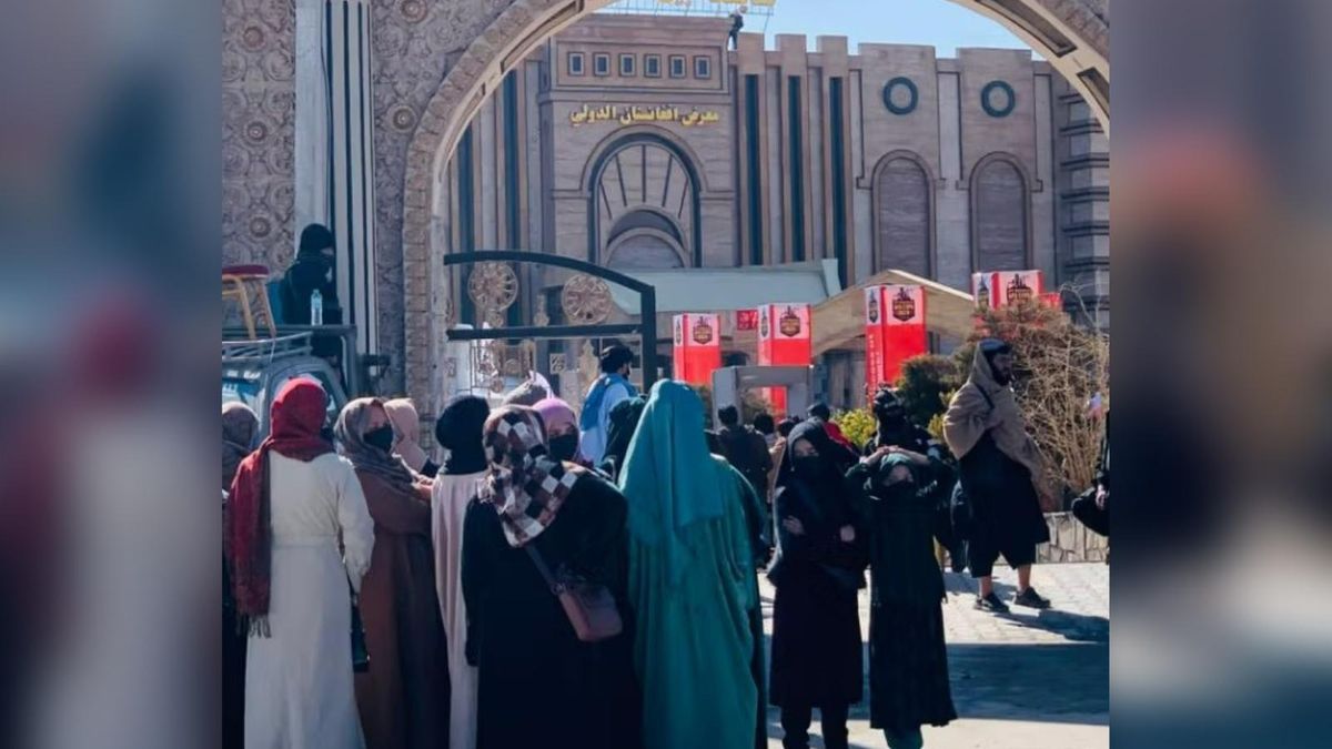 Taliban Prevent Women from Participating in Kabul Reconstruction Exhibition, Women Report Harassment