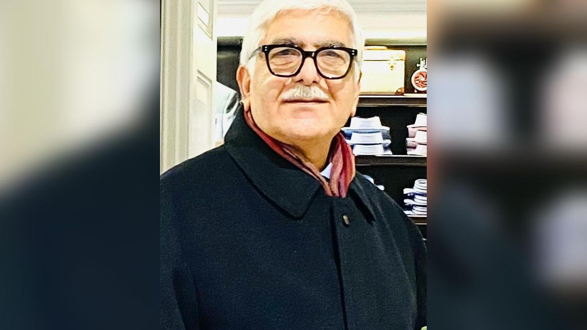 Hasht-e Subh Commentary Warns Silencing Art Leaves History Ashamed