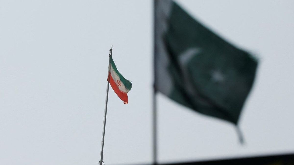 Two Afghan Women Killed by Pakistani Security Forces Near Iran Border