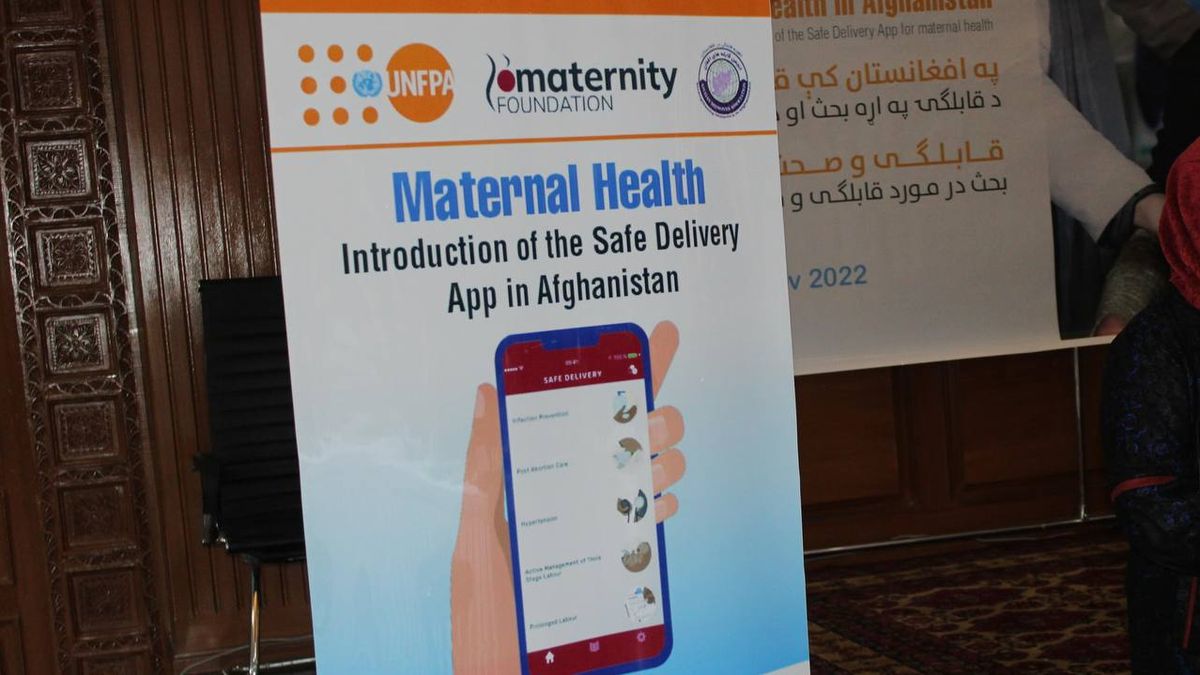 UNFPA: Digital Tools Used by Midwives Save Mothers' and Newborns' Lives