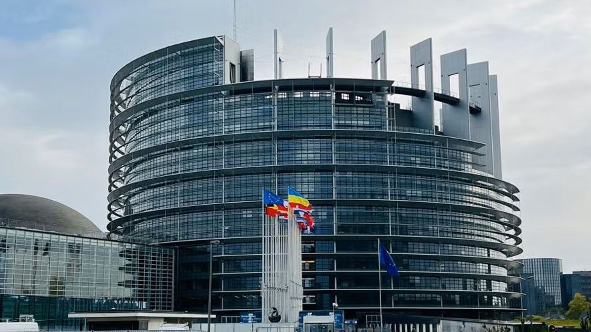 Taliban Opponents Begin Two-Day Meeting in European Parliament