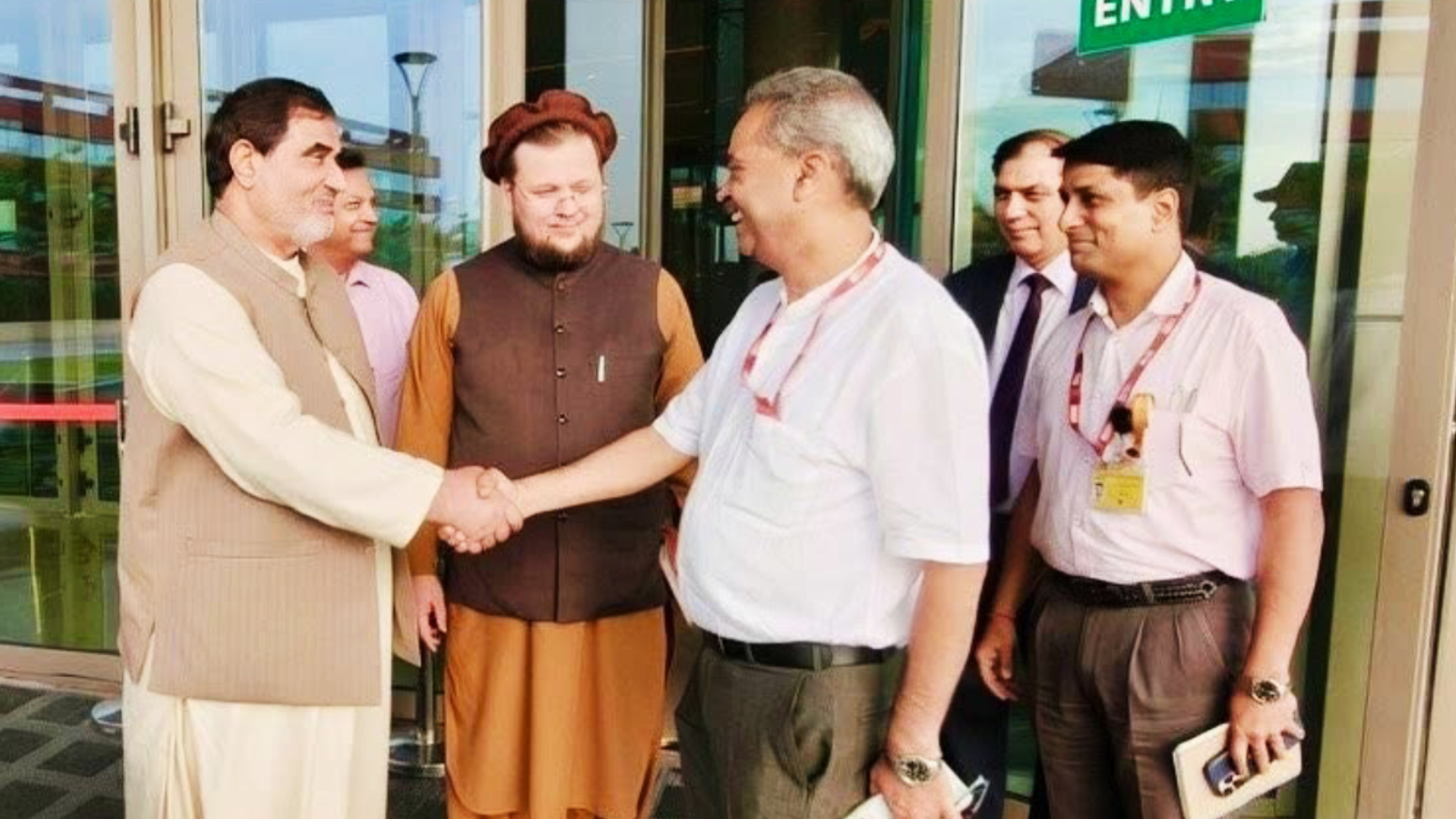 Afghanistan and India Seek to Develop Joint Investment and Trade