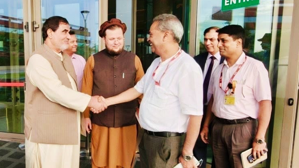Afghanistan and India Seek to Develop Joint Investment and Trade