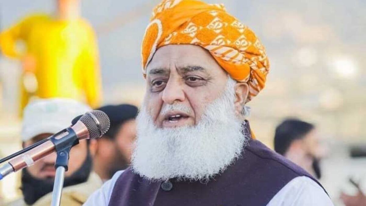 Pakistani Cleric Fazl Rahman Urges End to Desire to Dominate Afghanistan
