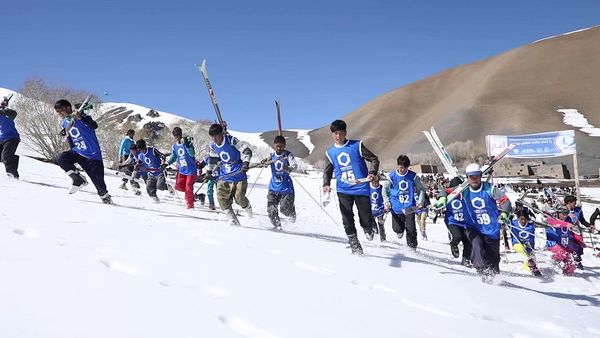 Ski Competitions Held in Bamyan Province with Afghan Wireless Support