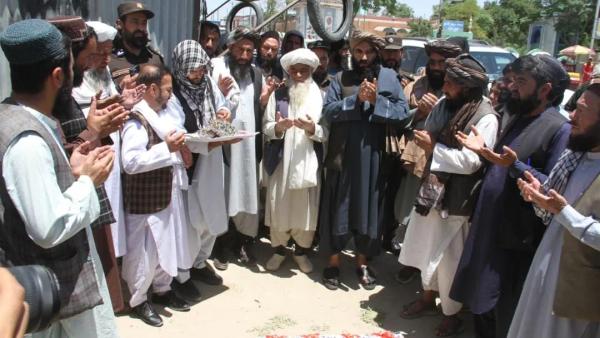 Ghazni municipality begins construction of four-kilometer paved road project