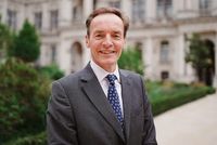 UK Special Envoy Condemns Ban on Afghan Women Entering UN Offices