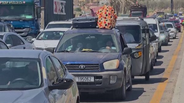 Displaced Lebanese Begin Returning to Southern Lebanon After Iran-US Agreement