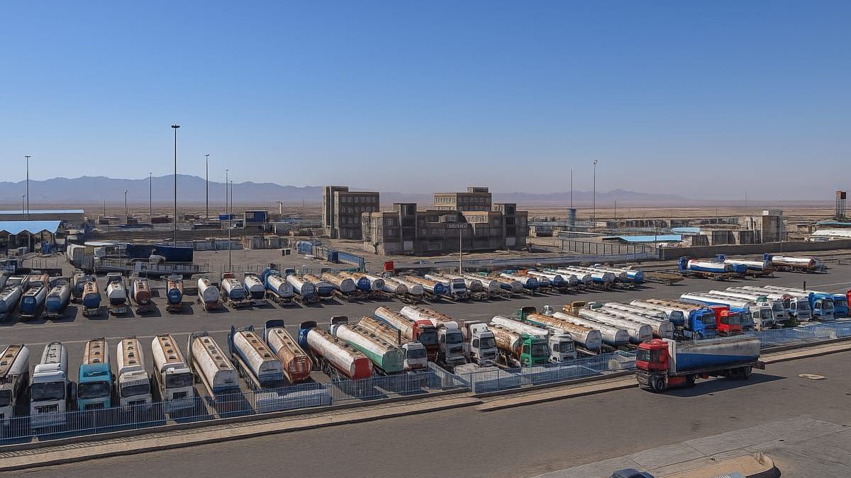 Congestion of Iranian cargo trucks continues at Dogharoun border on Afghan side