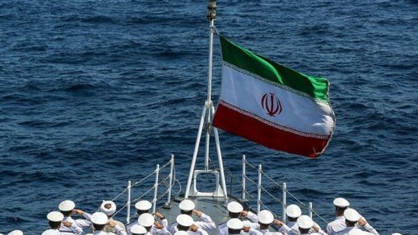 Iran Warns US Will Regret Sinking of Warship Dena Off Sri Lanka
